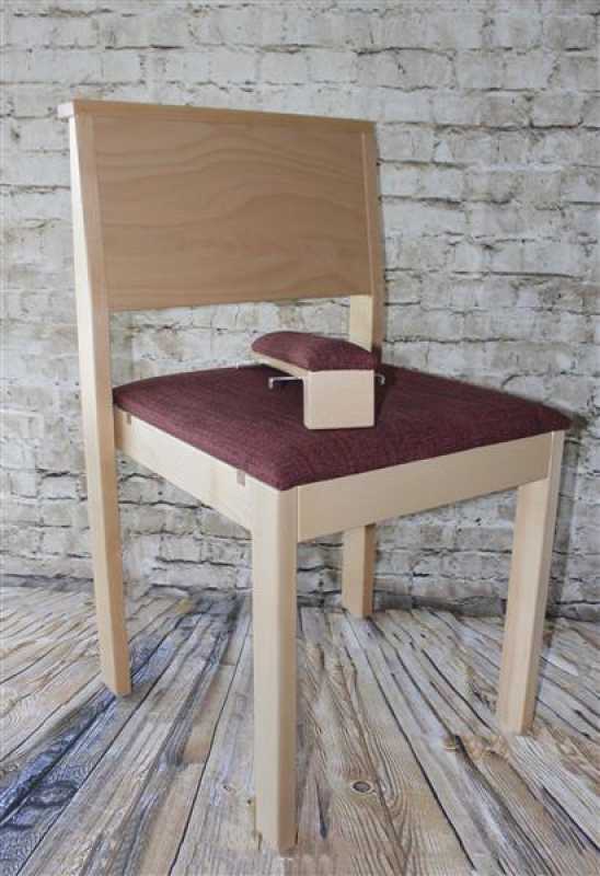 Kirchenstuhl Kamenz 1